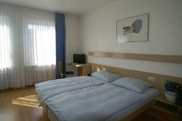 City Hotel Karlsruhe Quarto foto
